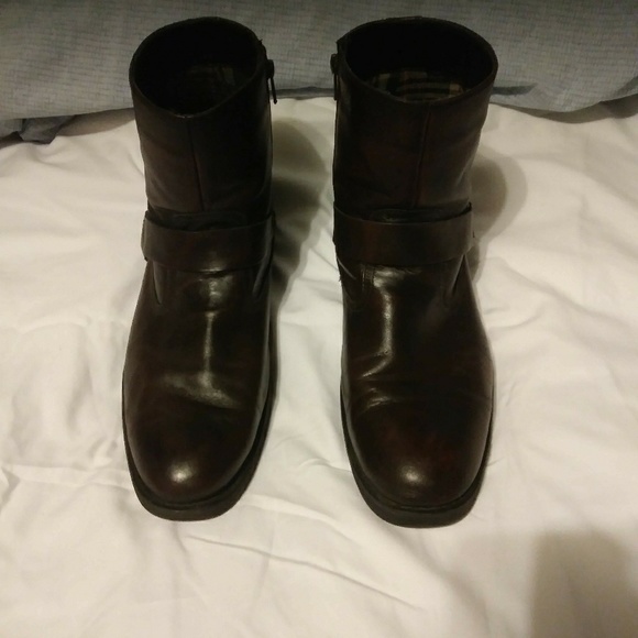 CHAPS RL LEATHER BOOTS 12M - Picture 6 of 6
